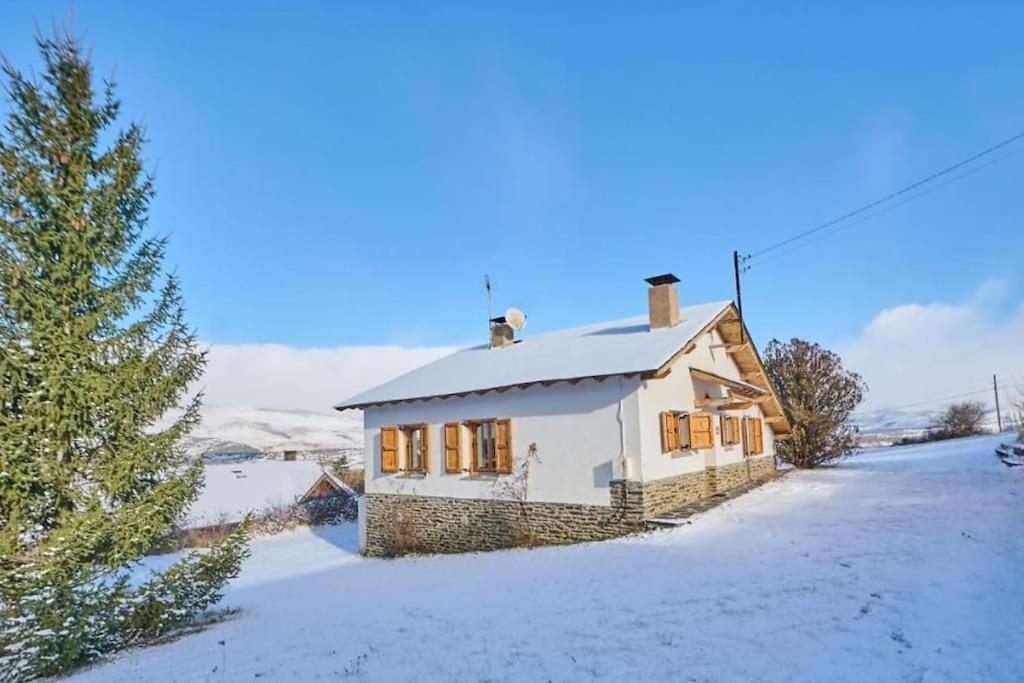 Casa L'Avet. El Vilar D'Urtx Escardacs Zewnętrze zdjęcie